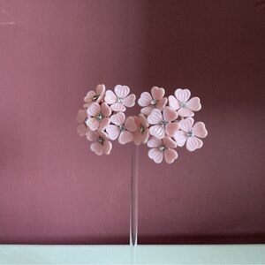 Vintage Signed Lisner Pink Plastic Flower Cluster Rhinestone Clip Earrings